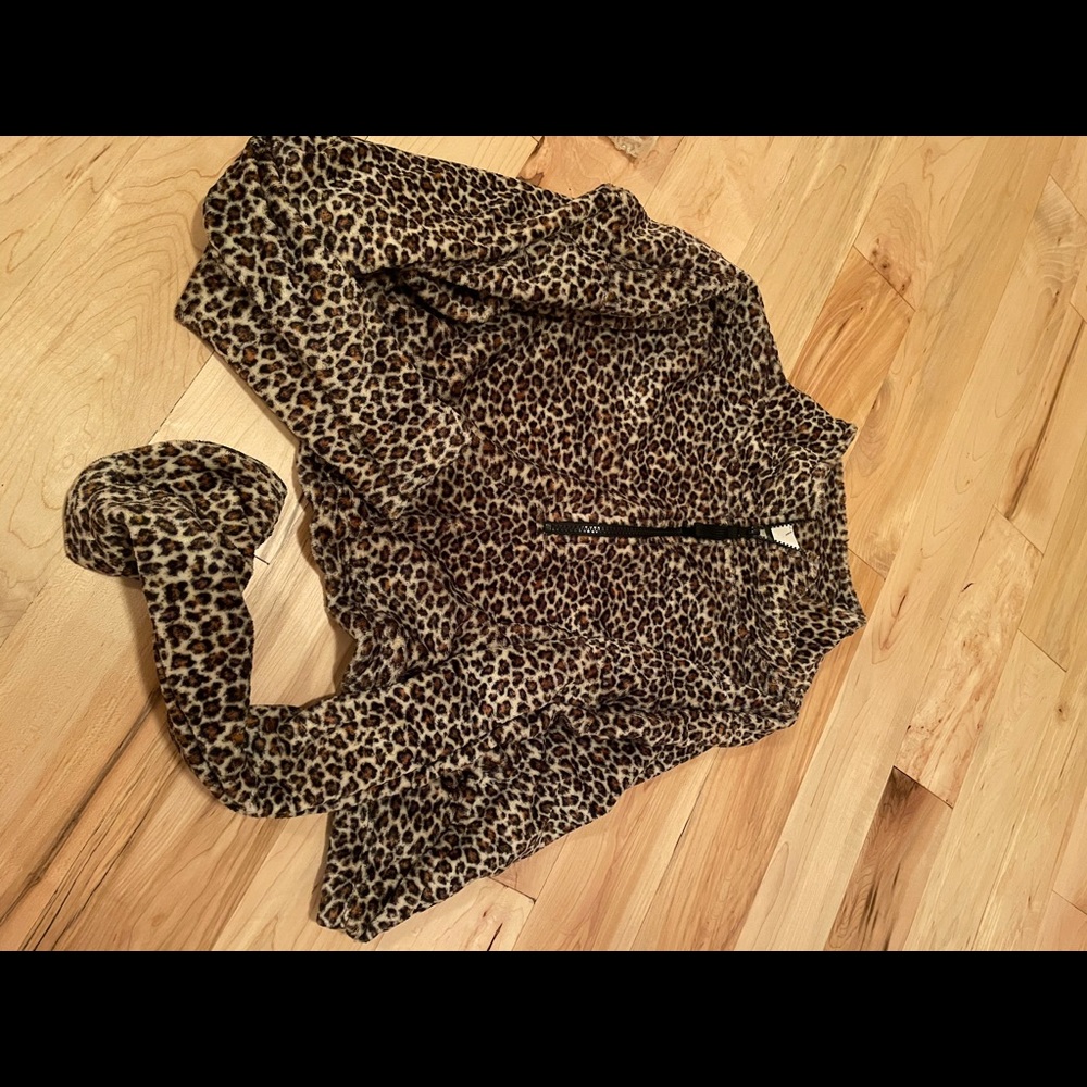 Urban outfitters cropped hoodie